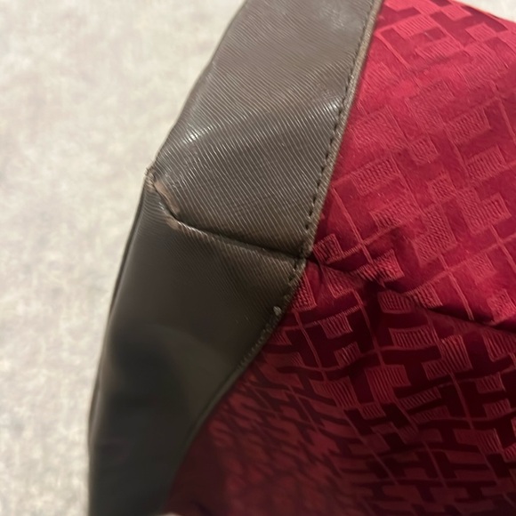 Tommy Hilfiger Red & Brown Tote Bag Purse - Picture 4 of 15